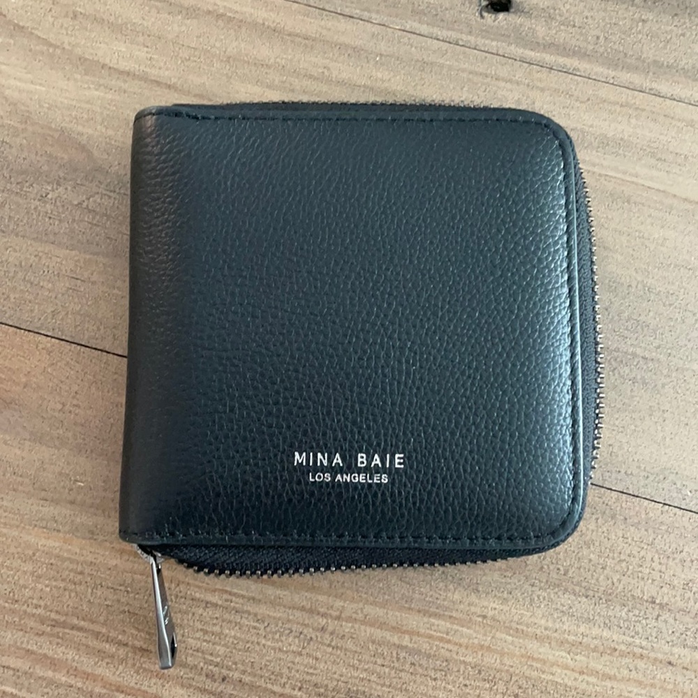 Mina Baie Wallet